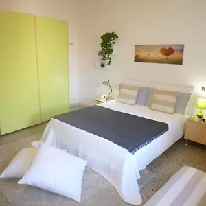  Appartement Ecoboutique House, Wi-fi Fiber - Free Car Parking Italie